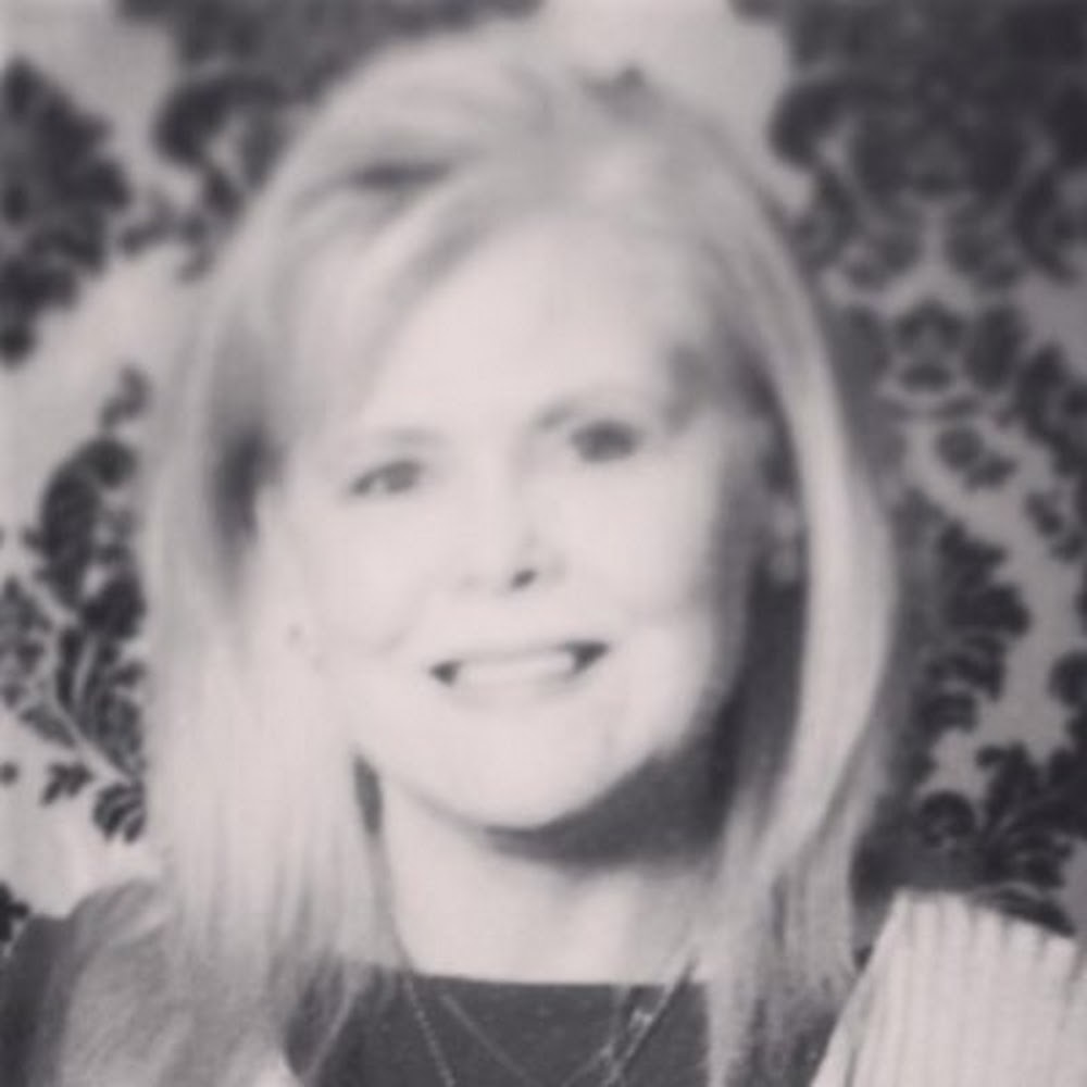 Meet your Posher, Paula